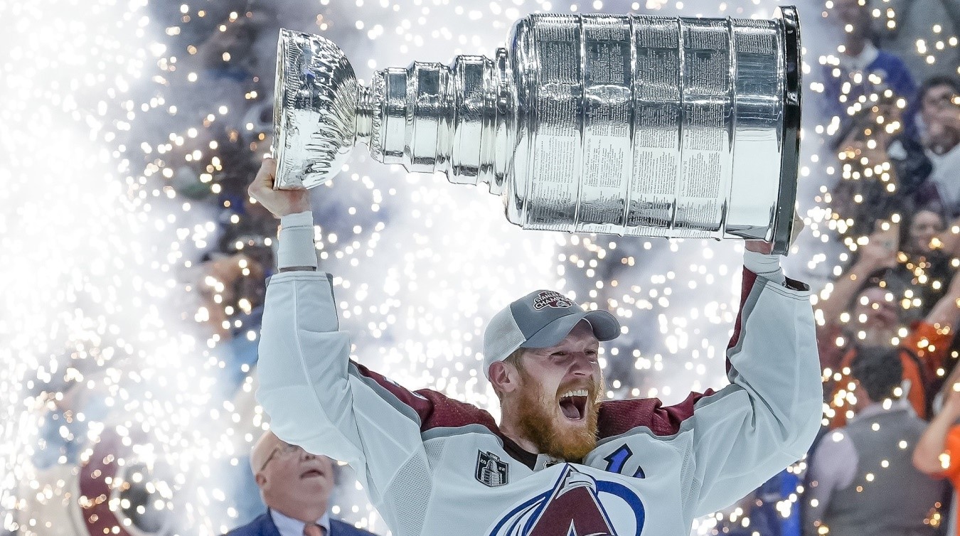 Колорадо Эвеланш Кубок Стэнли 2022. Кубок Стэнли 2022. Colorado Avalanche Stanley Cup Champions 2022. Колорадо Эвеланш обладатель Кубка Стэнли.